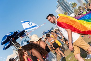 Tel Aviv, İsrail - 25 Haziran 2021: 23. Geleneksel Tel Aviv Onur Haftası. Festival etkinliği