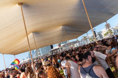 Tel Aviv, İsrail - 25 Haziran 2021: 23. Geleneksel Tel Aviv Onur Haftası. Festival etkinliği