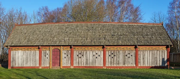 Скандинавский дом викингов — стоковое фото