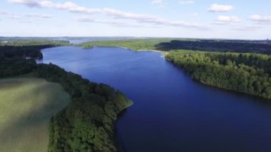 farum Gölü'nün havadan görünümü bulunan, Danimarka