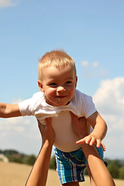 Bambino che ride. — Foto Stock