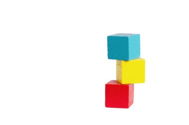 Oynayan çocuklar'ın küpleri