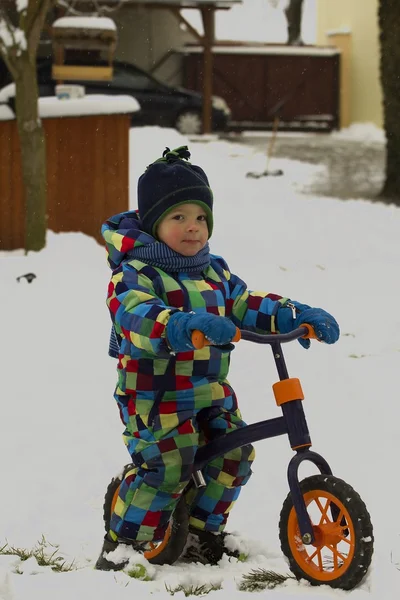 Bike on snow — Stock Photo, Image