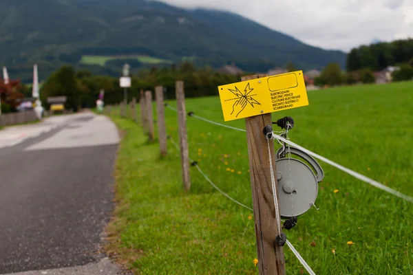 elektrik çiti işareti