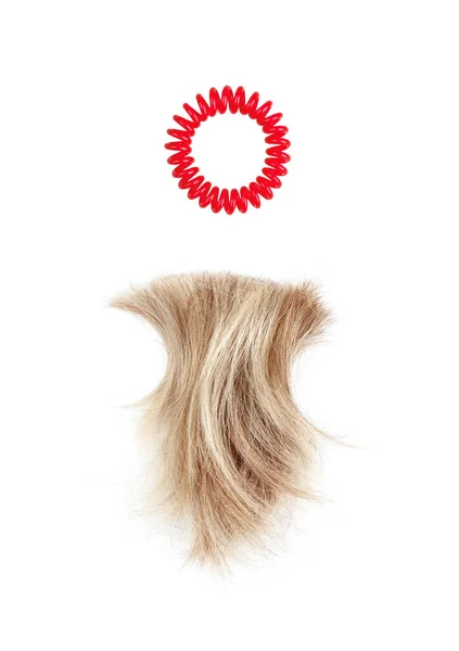 Bloqueio Cabelo Loiro Vermelho Scrunchy Fundo Branco Isolado Closeup Corte — Fotografia de Stock