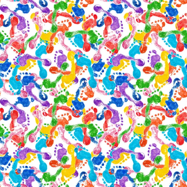 Бесшовный Рисунок Красочных Человеческих Следов Белый Фон Изолирован Многоцветные Босые — стоковое фото
