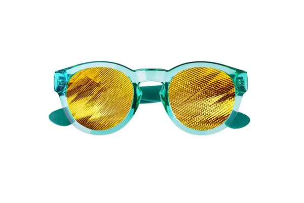Óculos Sol Com Lente Dourada Fundo Branco Isolado Closeup Abstrato — Fotografia de Stock