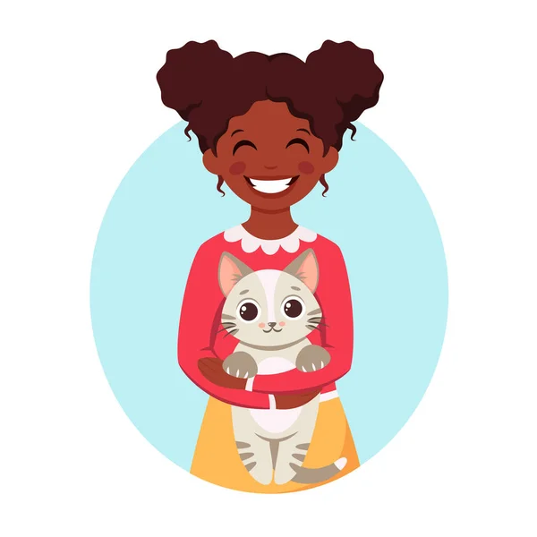 Ένα Μαύρο Κορίτσι Κρατάει Μια Γάτα Στα Χέρια Της Κορίτσι — Διανυσματικό Αρχείο