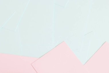 Farklı boyut ve şekillerdeki kağıt sayfalarının soyut arkaplanı