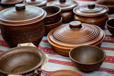 Seramik ürünler el yapımı.
