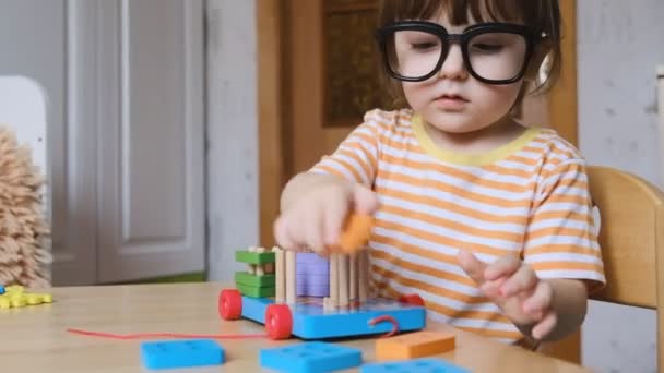 Desenvolvimento Infantil Precoce Educação Casa Criança Novos Métodos Tecnologias Para — Vídeo de Stock