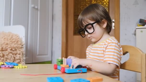 Desenvolvimento Infantil Precoce Educação Casa Criança Novos Métodos Tecnologias Para — Vídeo de Stock