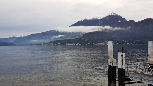 Yağmurlu Bir Günde Como Gölü Nde Sis Talya — Stok fotoğraf