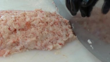 meat kebab restaurant chefs, making minced meat in Turkey. Meat mincing is called local minced meat ( satir kiyma ) or armor minced (zirh kiyma). Video