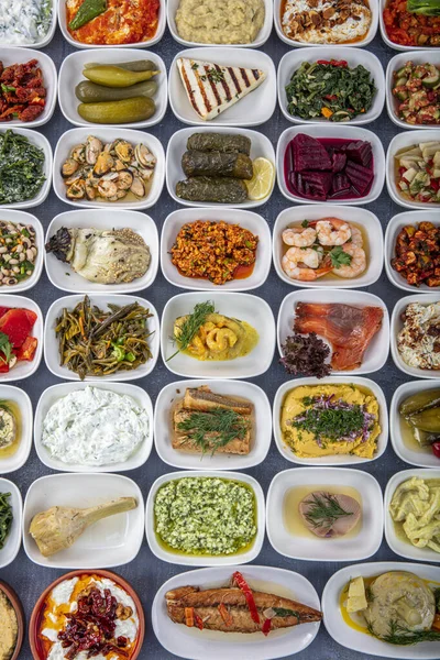 Przystawki Kuchni Tureckiej Przystawki Restauracji Rybnej Przystawki Zimna Przystawki Wyboru — Zdjęcie stockowe