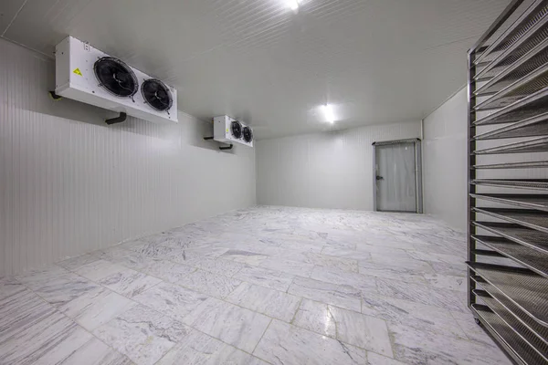 Warehouse Freezer Cold Storage Refrigeration Chamber Food Storage Empty Industrial — Stock Photo, Image