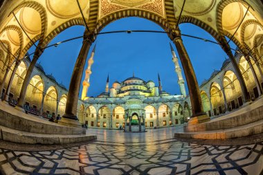 Mavi Cami, Sultan Ahmed Camii (Sultan Ahmet Camii), İstanbul, Türkiye.