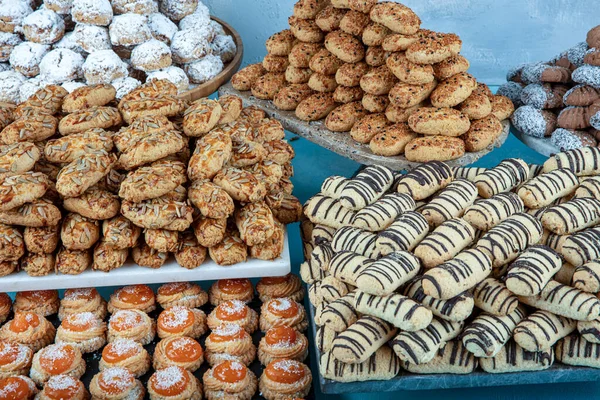 Turkish Cuisine Crispy Fresh Biscuits Cookies Offered Sale Patisserie Kahk — Stock Photo, Image