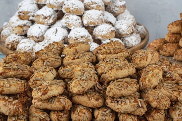 Turecká Kuchyně Křupavé Čerstvé Sušenky Cookies Jsou Nabízeny Prodeji Cukrárně — Stock fotografie