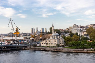 İstanbul Türkiye 24 Eylül 2024; Sokollu Mehmet Paşa Camii (Azapkapı Camii), Beyoğlu 'nun Atatürk ilçesi yakınlarındaki Sinan tarafından kurulan bir Osmanlı camii..