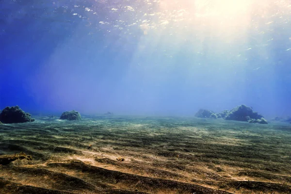 Schöne Und Erstaunliche Unterwasser Foto Von Sandboden Strahlen Des Lichts — Stockfoto