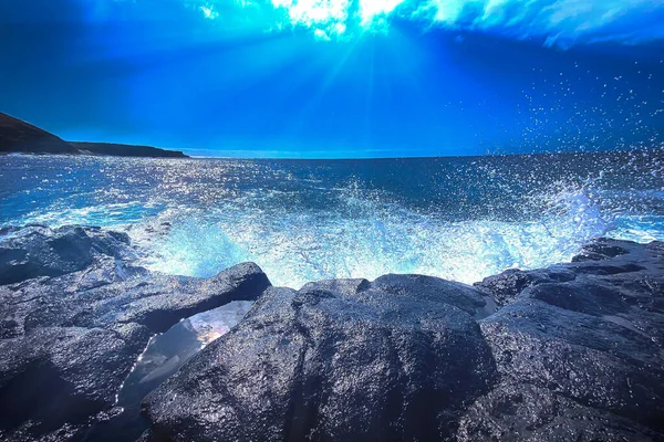 Beautiful Scenery Wild Coastline Waves Splashes Rays Sunlight Canary Islands — 스톡 사진