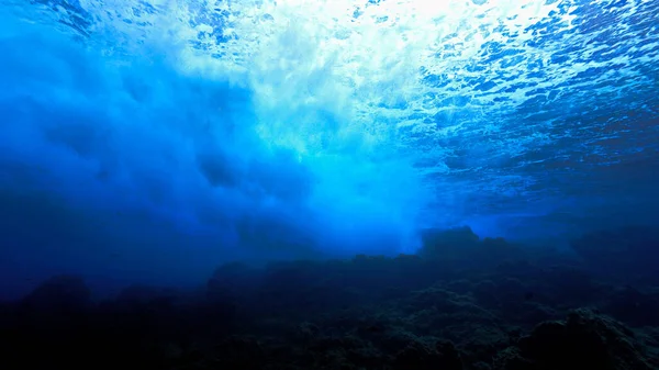 아름답고 마법같은 파도를 들어오는 사진입니다 대서양에 카나리아 스페인 스쿠버 — 스톡 사진