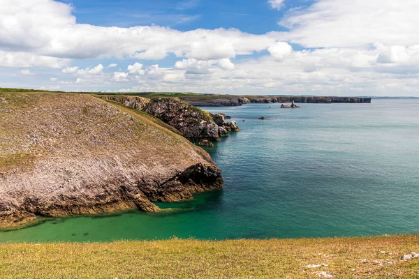 Pembrokeshire Zachodnia Walia Wielka Brytania Krajobraz Nad Oceanem Słoneczne Lato — Zdjęcie stockowe