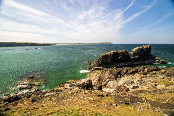 Hermoso Paisaje Verano Junto Mar Padstow Cornwall Inglaterra Reino Unido —  Fotos de Stock