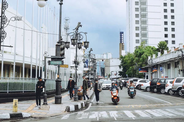 Bandung Endonezya Kasım 2020 Braga Caddesi Bandung Daki Kalabalığın Atmosferi — Stok fotoğraf