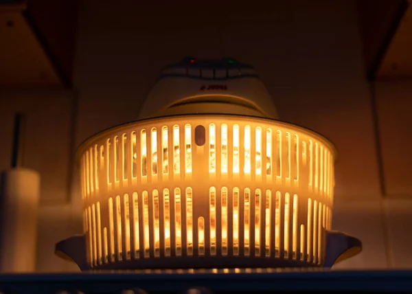 Halojen fırın (halojen taşıyıcı fırın))