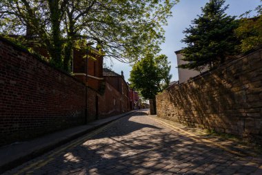 Leeds UK - 15.05.2018: Leeds asfalt yolu