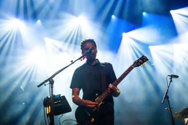 Edinburgh UK: 22 Ağustos 2018: Rev Magnetic grubu Leith Theatre Edinbugh International Festival 'de canlı performans sergiledi