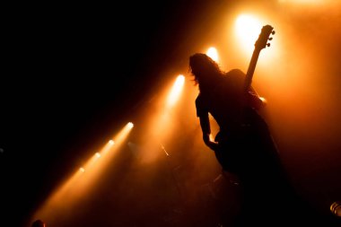 Leeds UK: 15 Mayıs 2018: Rus Halkaları Leeds Stylus 'ta konserde