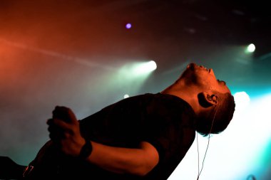 Newcastle UK: 21 Ekim 2019: Twilight Sad grubu Newcastle Öğrenci Birliği 'nde canlı yayında