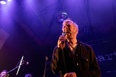 Newcastle UK: 12 Mayıs 2019 - Londra Towers grubu Newcastle Riverside 'da konser verdi