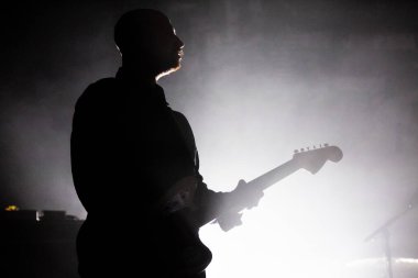 Glasgow İskoçya: 2 Mart 2019: Twilight Sad grubu Glasgow Barrowland 'da konser verdi