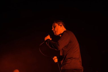 Glasgow İskoçya: 2 Mart 2019: The Twilight Sad grubu (James Graham) Glasgow Barrowland 'da konser verdi