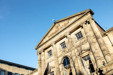 Tyne UK 'deki Newcastle - 8 Ocak 2020: Meclis Odaları mekanı kapatıldı