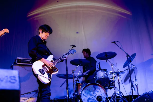 Newcastle UK - 14 Ekim 2019: Thurston Moore Grubu Newcastle Riverside 'da konser verdi