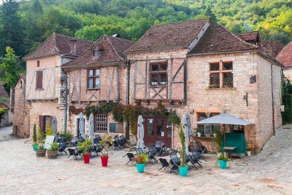 St. Cirq Lapopie Ortaçağ Caddesi, Fransa