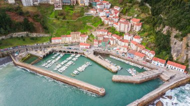 Elantxobe deniz kenti, Bask ülkesinin hava manzarası