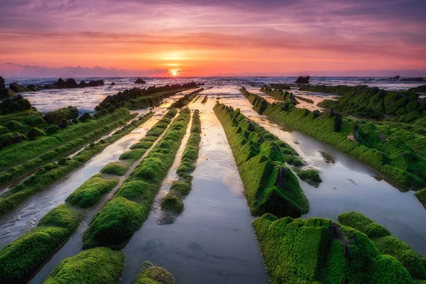 Incredibile Paesaggio Tramonto Alla Spiaggia Barrika — Foto Stock