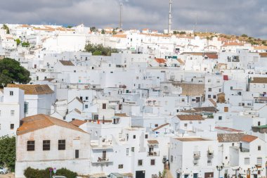 İspanya, Endülüs 'te ünlü beyaz bir kasabanın güzel sokakları