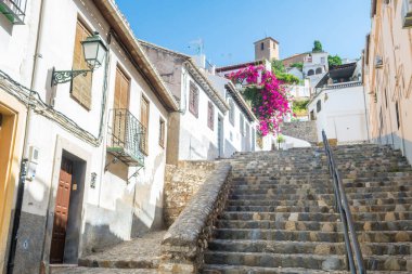 Granada, İspanya 'da Albaisin ilçesinin güzel sokakları