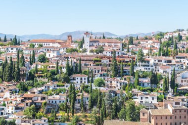 Granada şehrinin panoramik manzarası, İspanya
