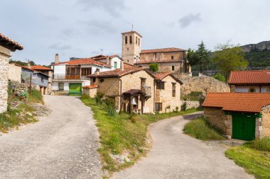 medieval town of orbaneja del castillo, Spain clipart