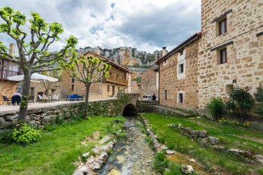 medieval town of orbaneja del castillo, Spain clipart