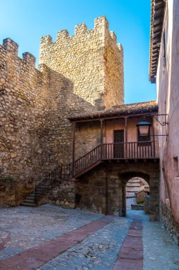 İspanya 'nın Teruel kentindeki alkracin mudejar kasabasının manzarası