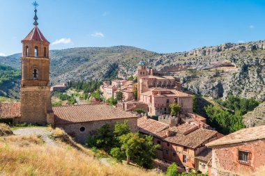İspanya 'nın Teruel kentindeki alkracin mudejar kasabasının manzarası